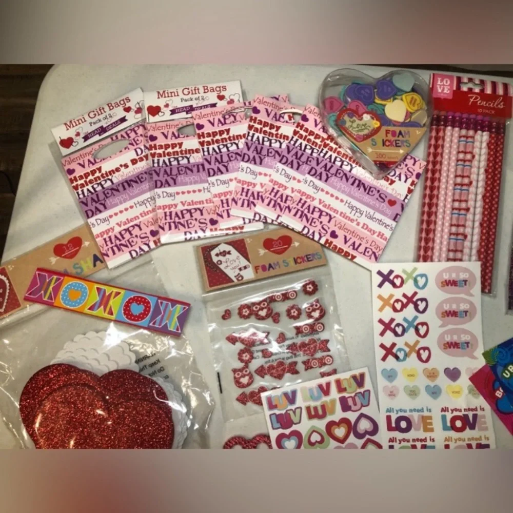 NEW, NWOT Huge Valentine’s Day Lot Stickers, crafts, pencils, more